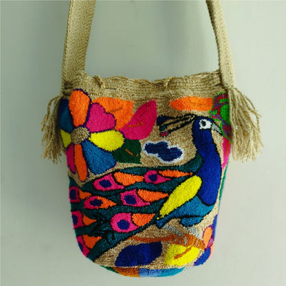 Mochila wayuu bordada grande