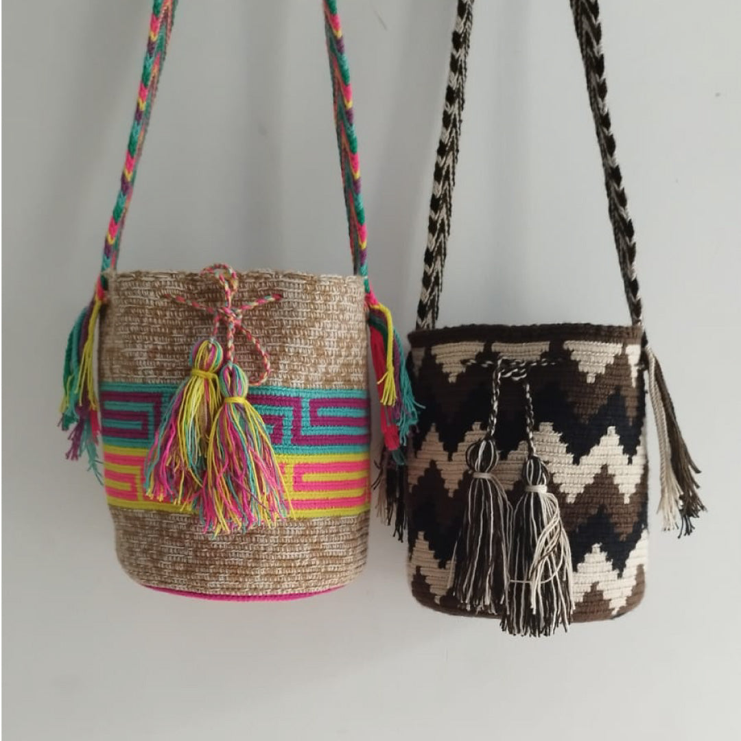 Mochila wayuu mediana con hilo guajiro